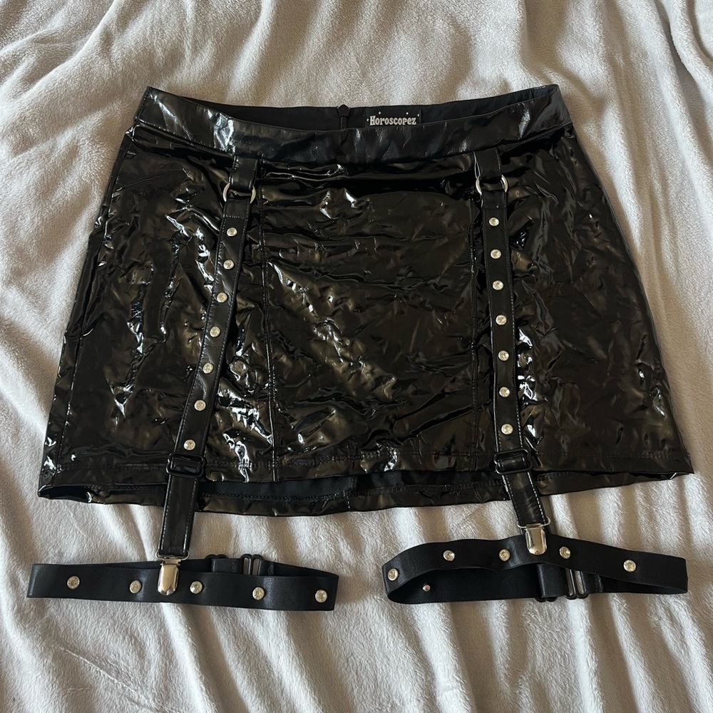 Horoscopez patent leather garter skirt